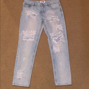 Distressed Boyfriend Jeans